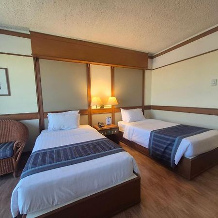 Cholchan Pattaya Beach Resort - Sha Extra Plus Exterior foto